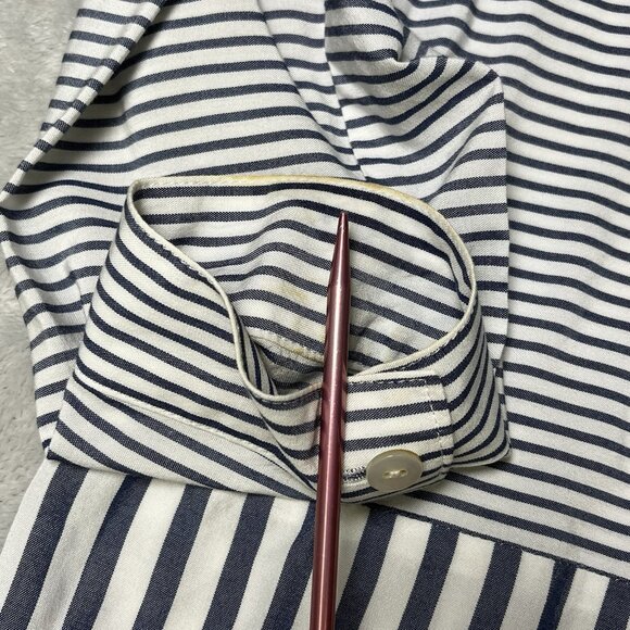 J Jill Tunic Size M Top Nautical Striped Contrasting bottom, Lightweight Coastal - Picture 10 of 10